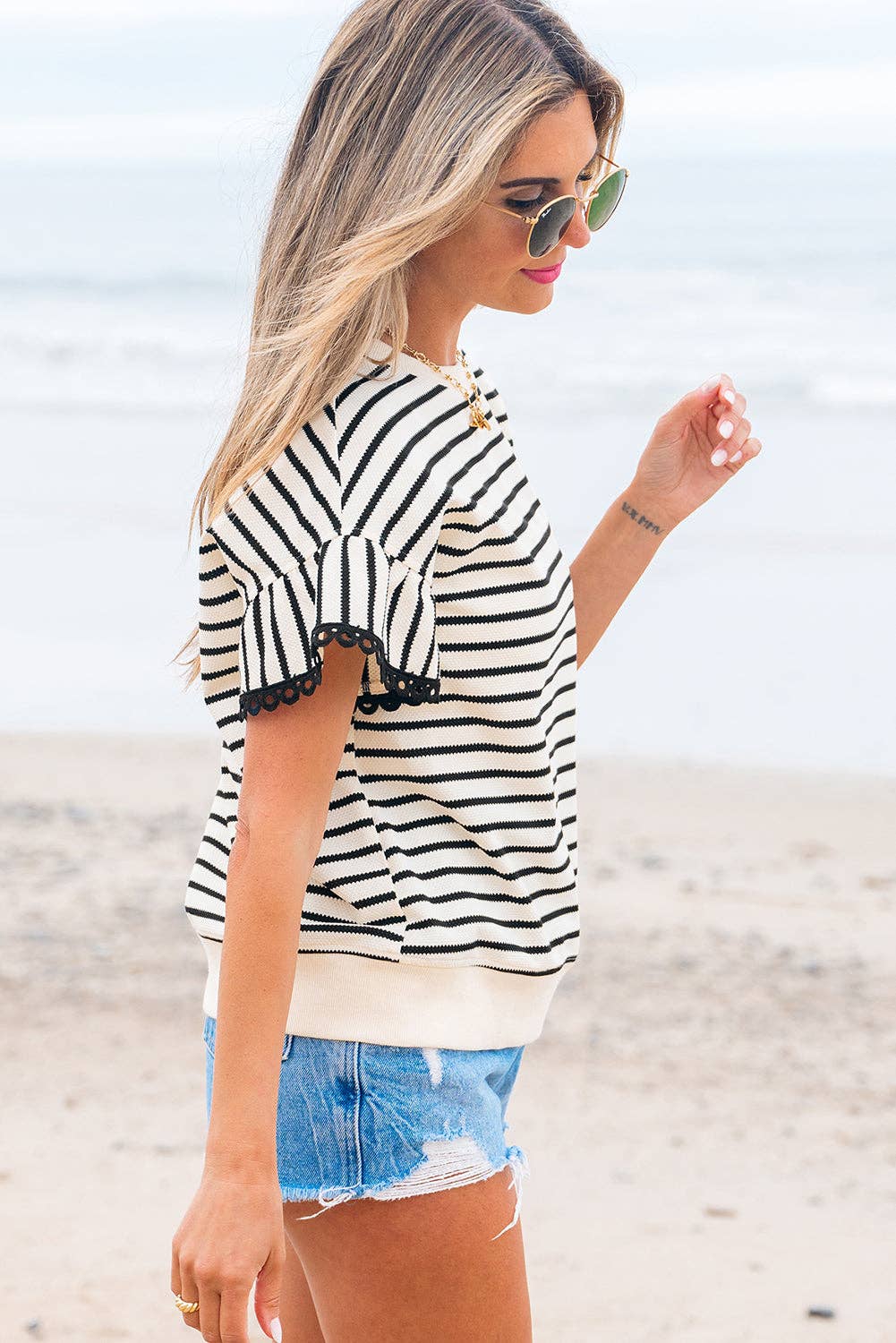 PRETTY BASH Stripe Scallop Lace Trim Ruffle Top