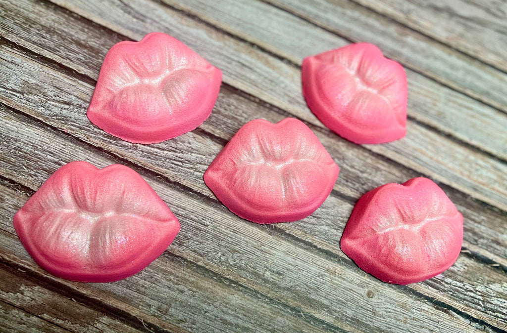 Sugar Lips Bath Bomb